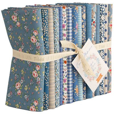 Creating Memories Collection SUMMER Fat Quarter Bundle